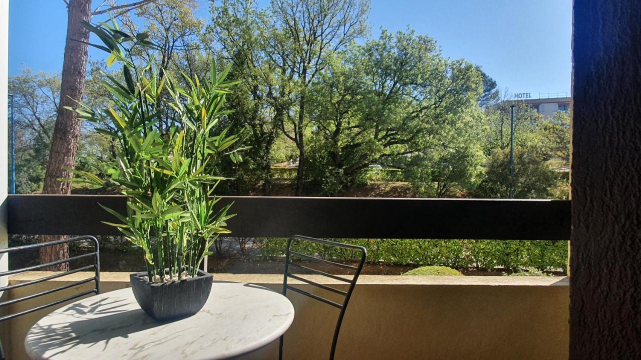 Le Studio Des Garrigues - Climatise Gréoux-les-Bains Esterno foto