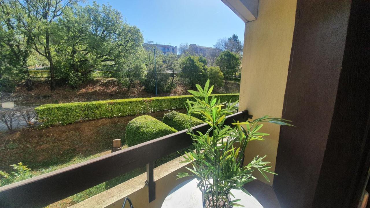 Le Studio Des Garrigues - Climatise Gréoux-les-Bains Esterno foto